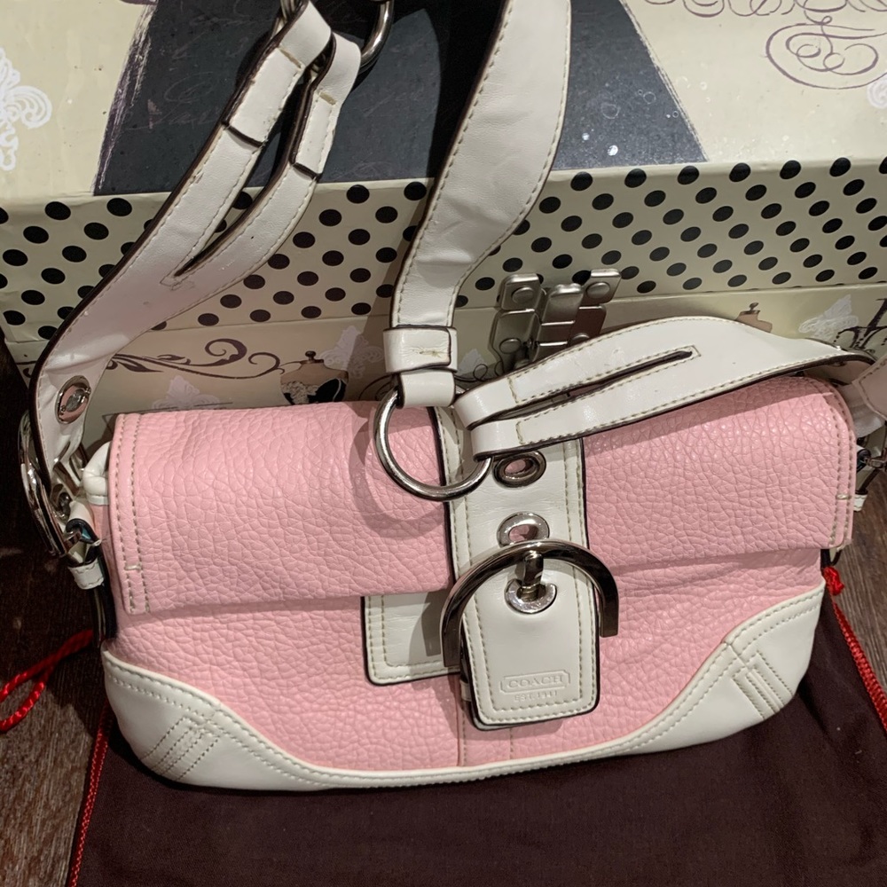 Coach Purse - Picture 6 of 8